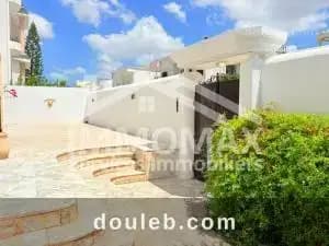 A une villa meubl jardin ref201a - Miniature 2