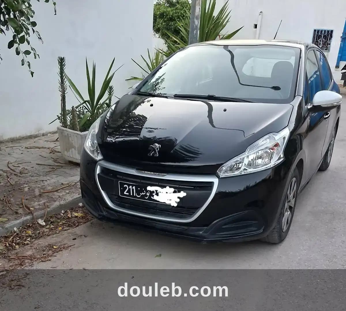 Peugoet 208 - Miniature 3