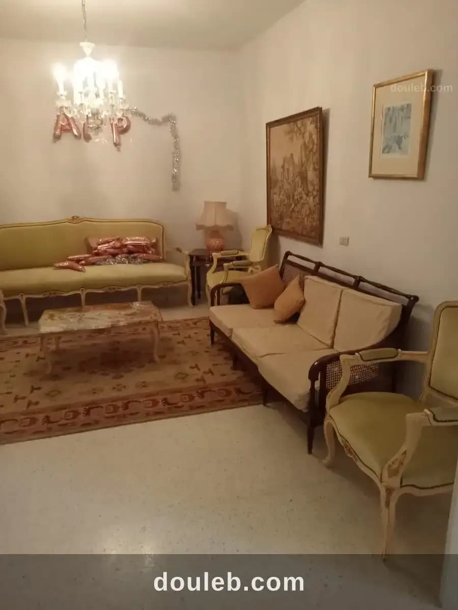 Joli étage de villa s2 meublée à Tunis