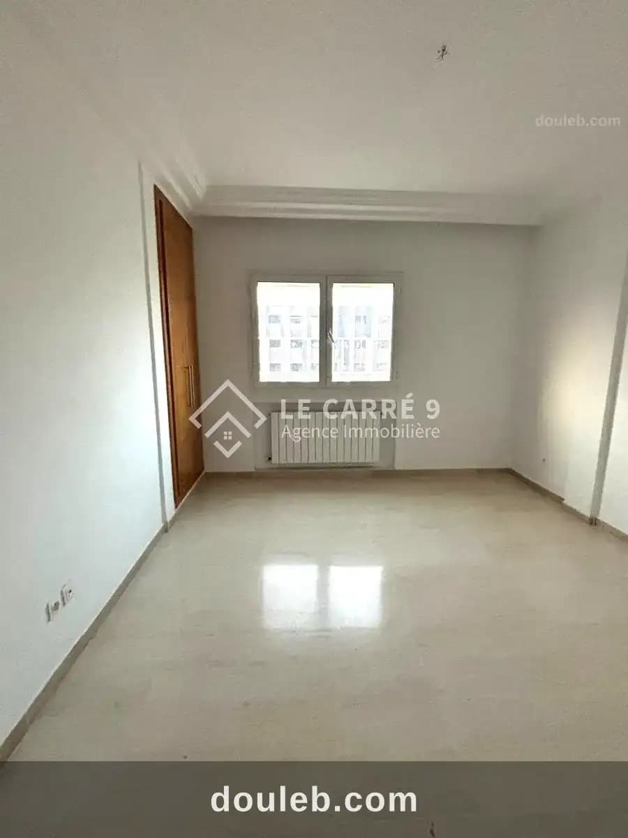 Appartement s2 aux jardins de carthage - Miniature 5