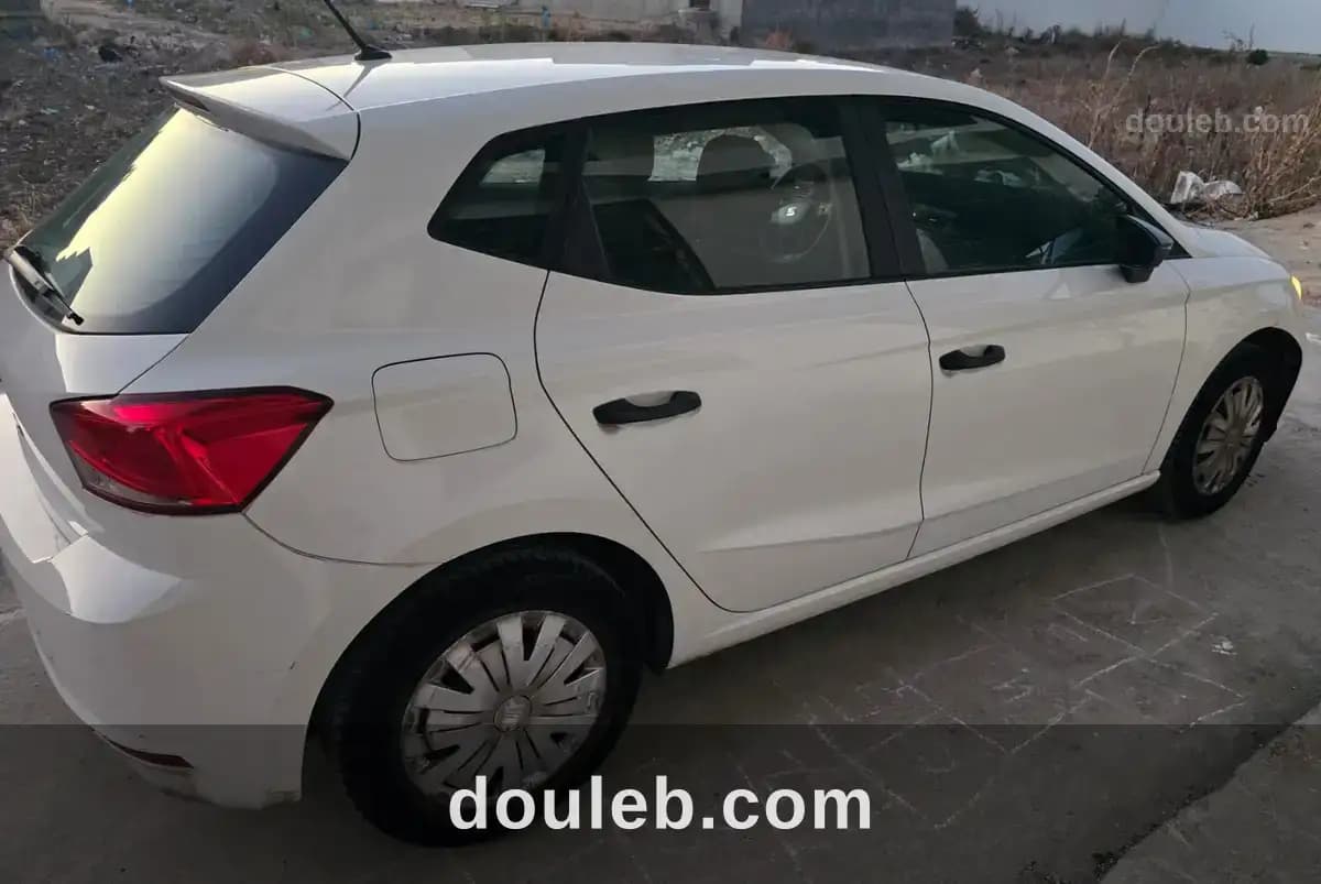 Seat ibiza neuve - Miniature 5