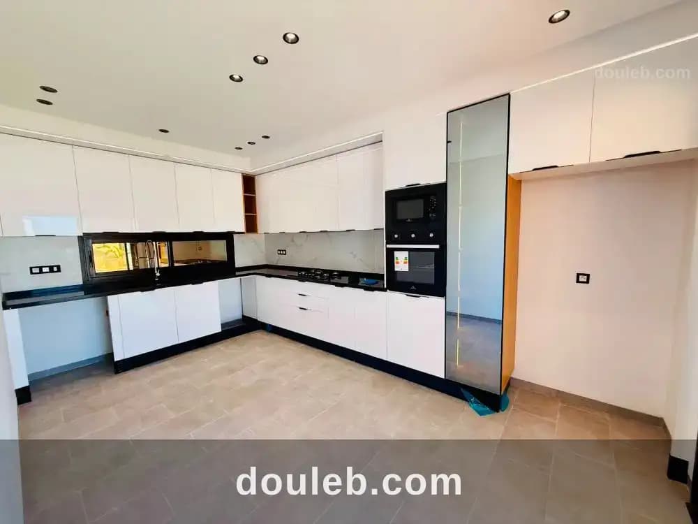 V649 villa aqua sq - Miniature 4