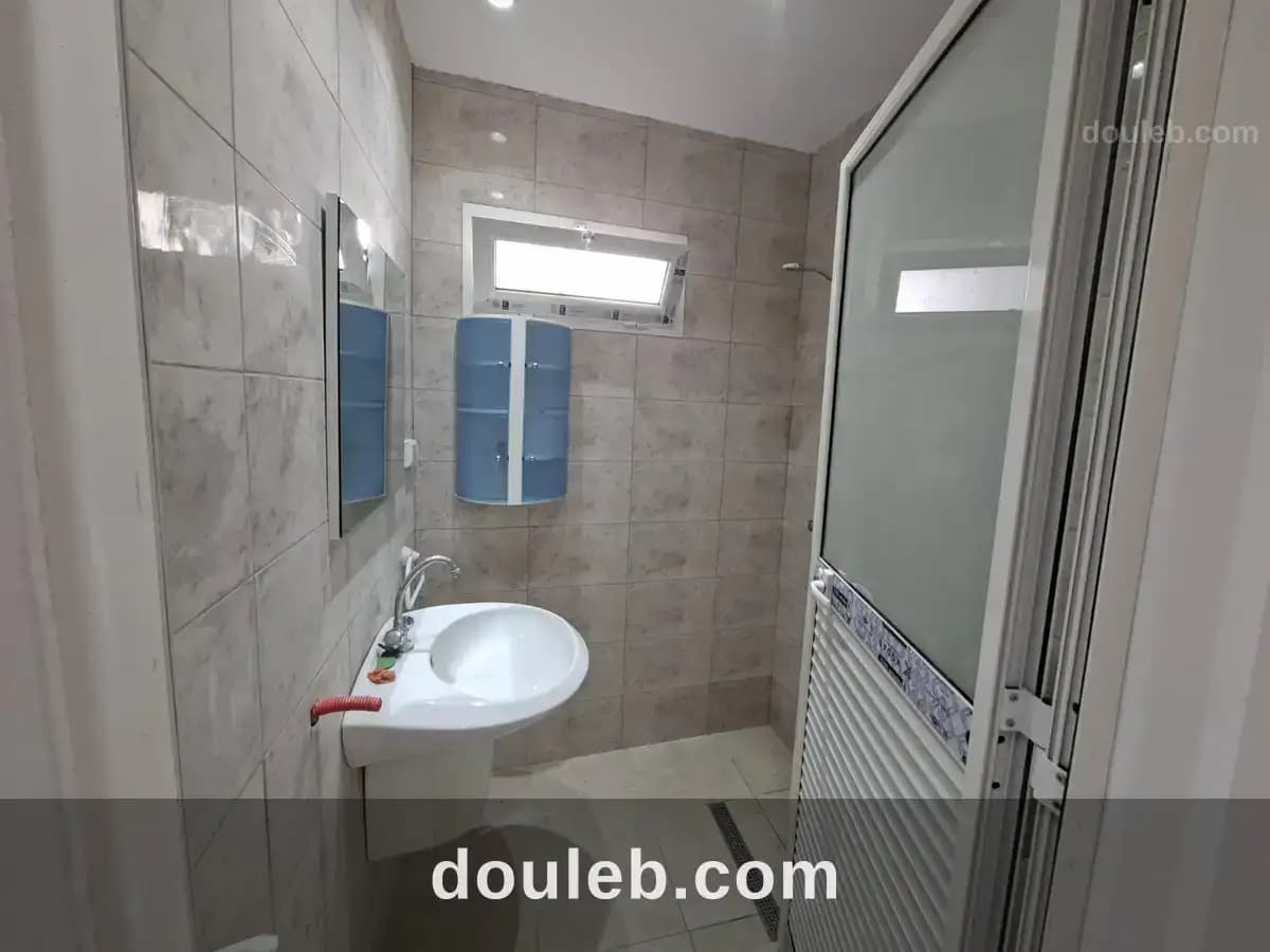 Etage de villa s plus 2 à menzah 5 - Miniature 4