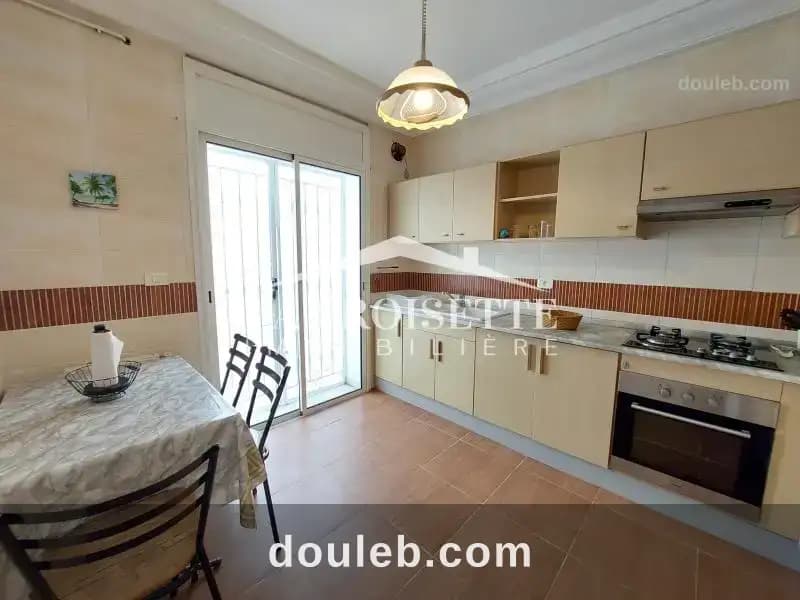 Duplex s4 meublé avec jardin à la marsa zdl0674 - Miniature 3
