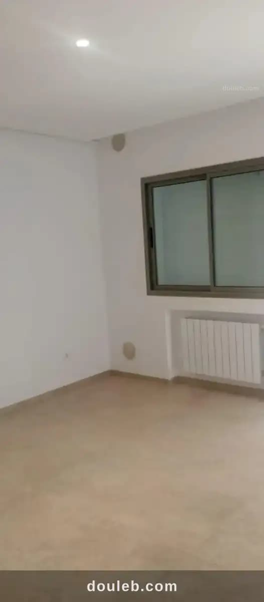 Apprt bureautique à ain zaghouane à Tunis