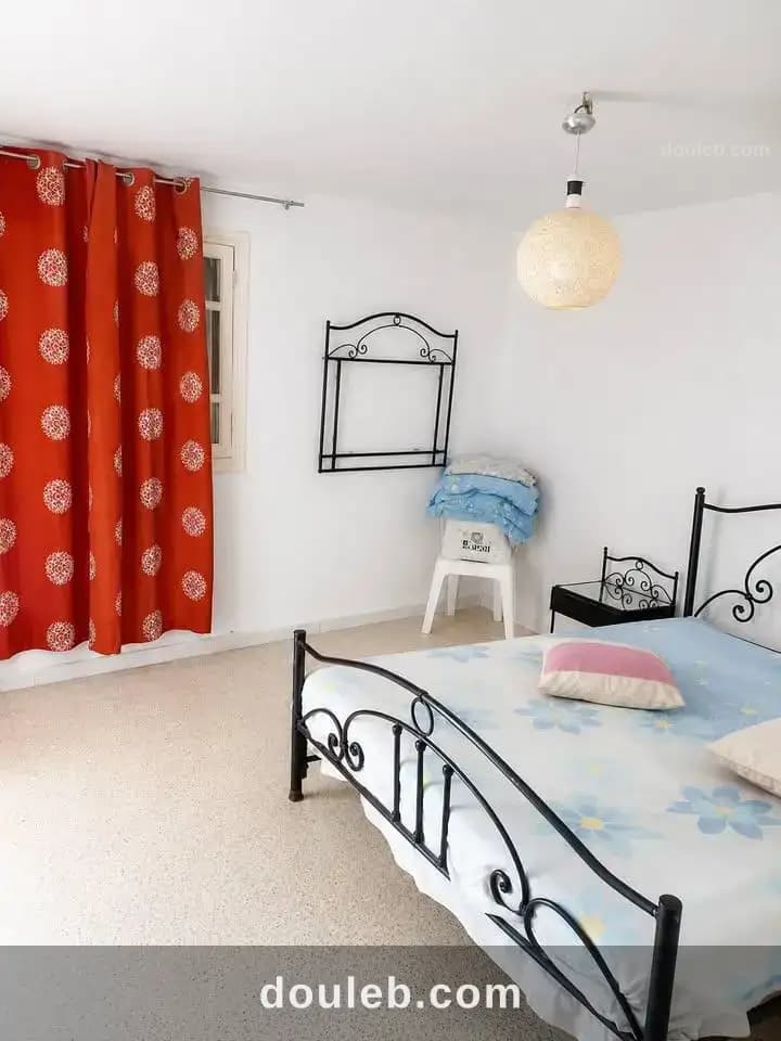 Joli studio meublé avec un entrée indépendant - Miniature 4