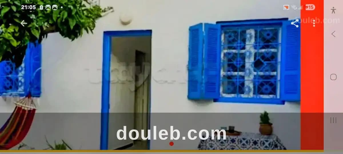 Maison deux niveaux a hay helel à Tunis