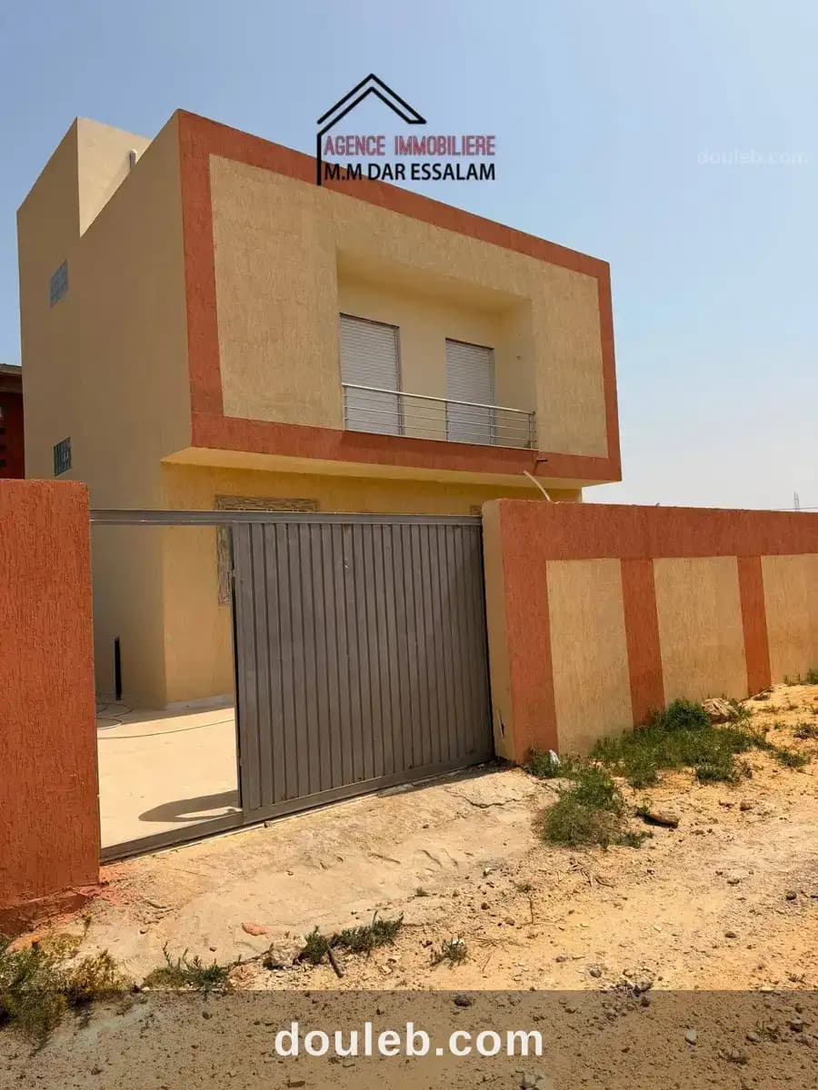 Maison style américain près de la plage à Nabeul