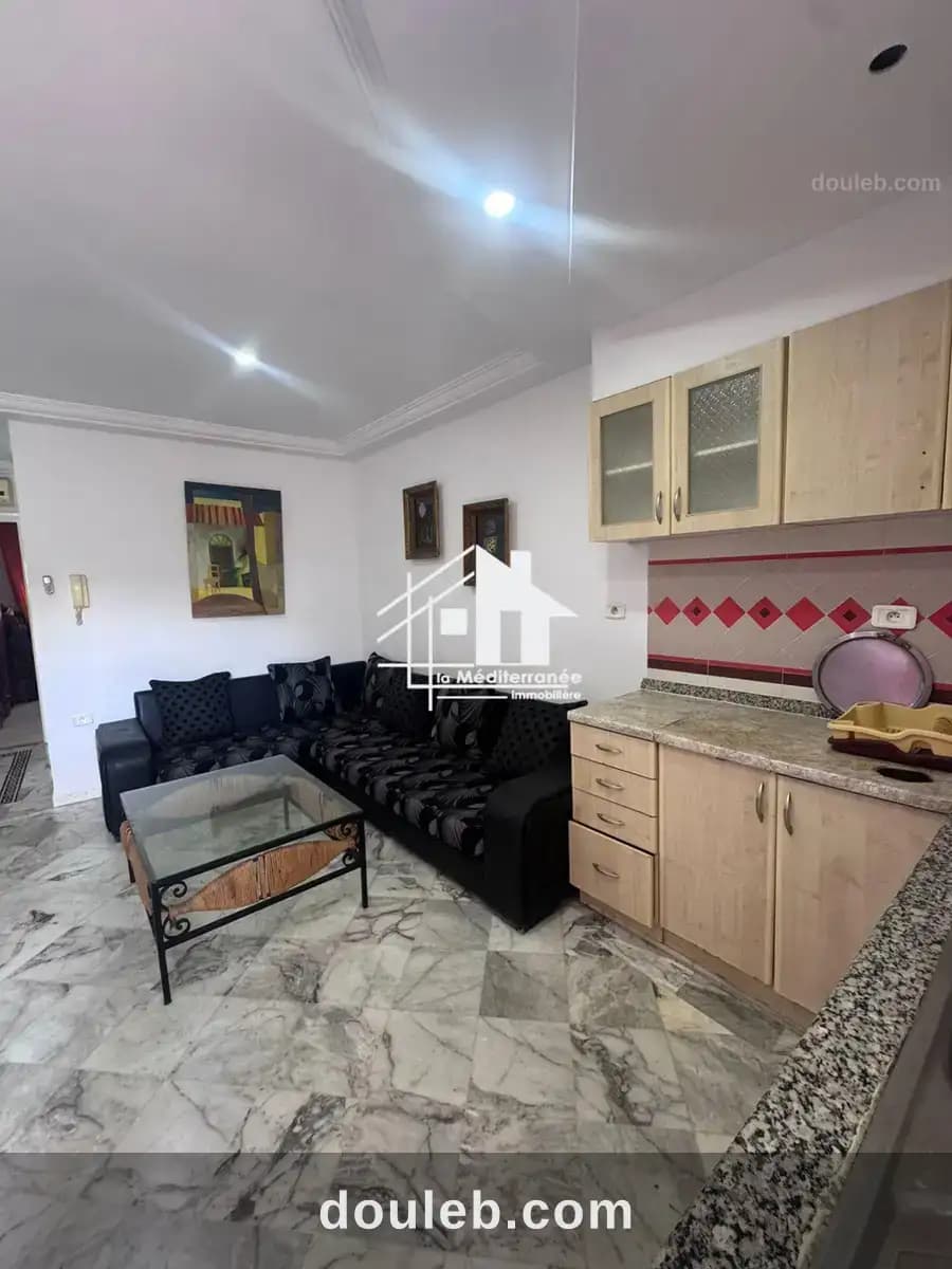 Appartement s1 meublé à ennasr à Ariana