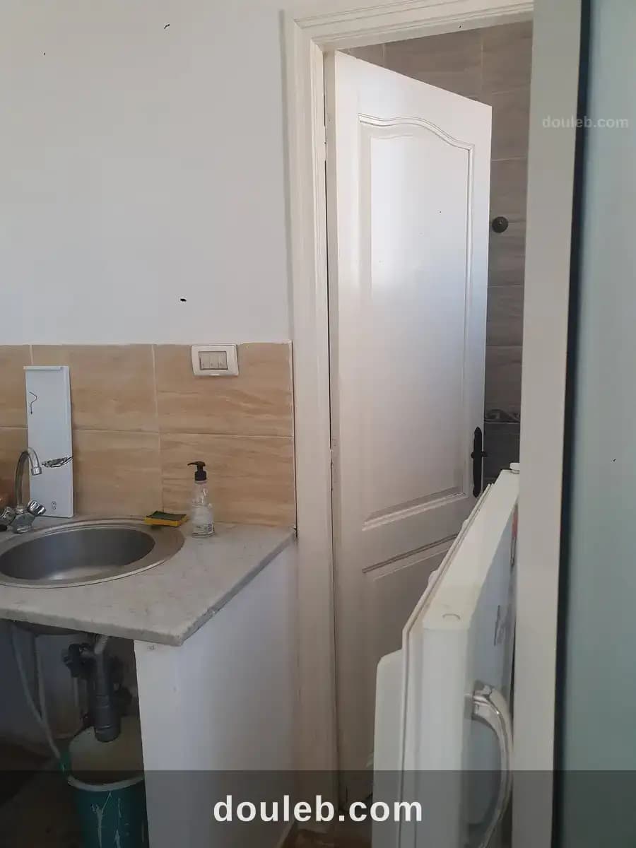 Joli studio s0 meublée spacieux et bien équipée - Miniature 3