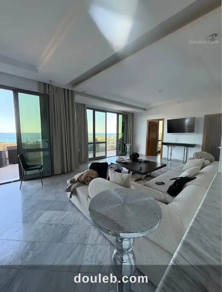 Appartement exceptionnel s 3 - Miniature 2