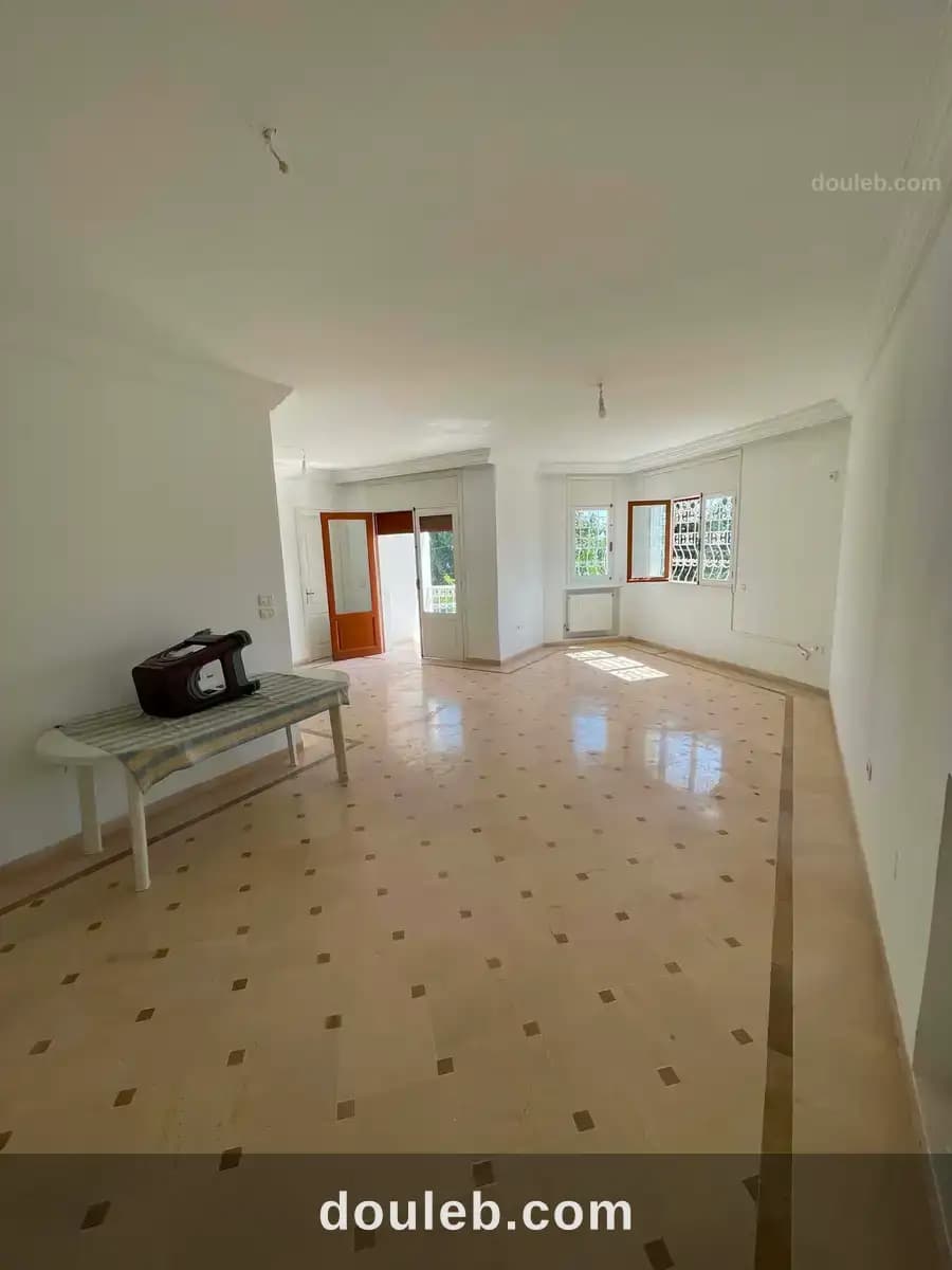 Magnifique 1er étage de villa à mégrine coteaux - Miniature 3