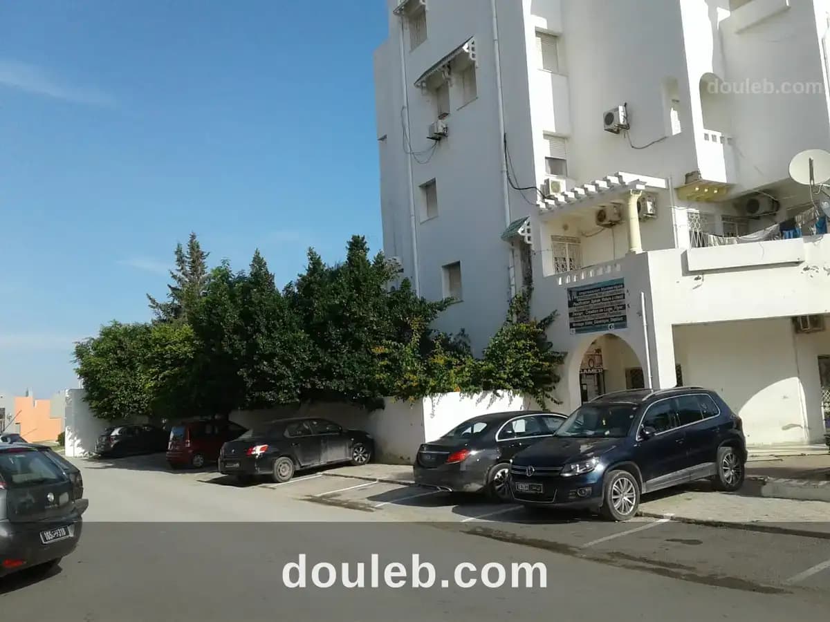 Apparemment à cité hedi nouira ariana à Ariana