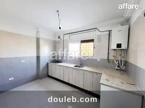 Joli appartement s2 lumineux à Tunis