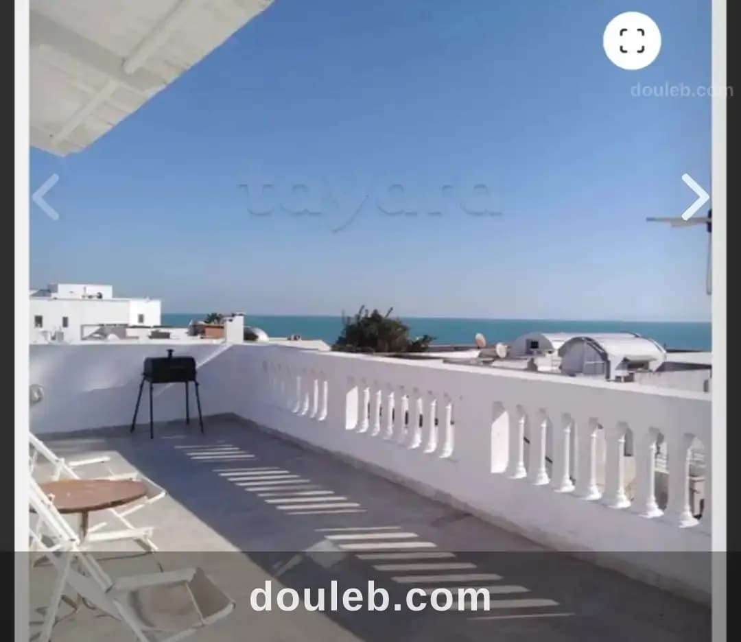 S1 meuble vue mer carthage dermech à Tunis