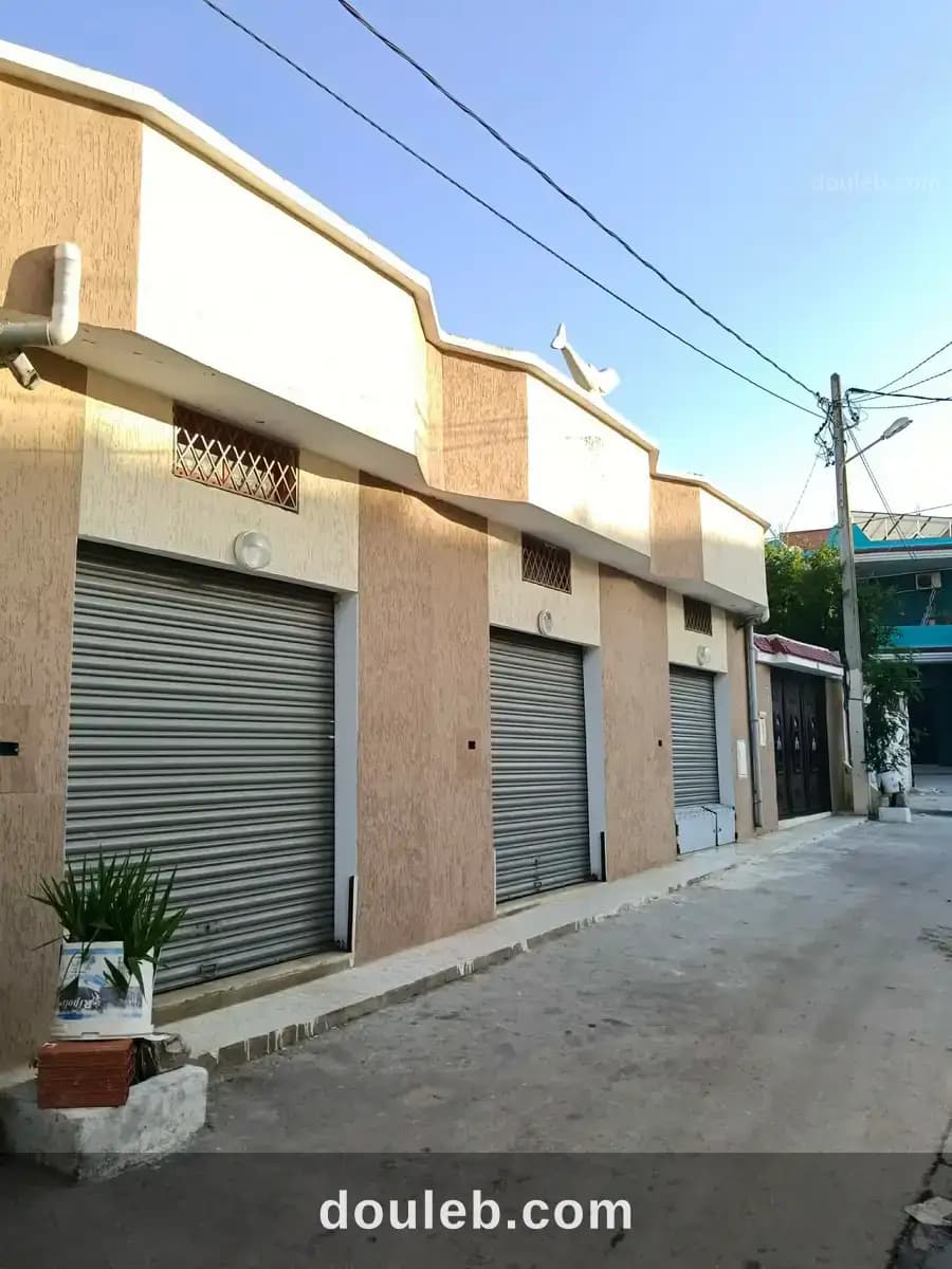 Maison et garage à Tunis