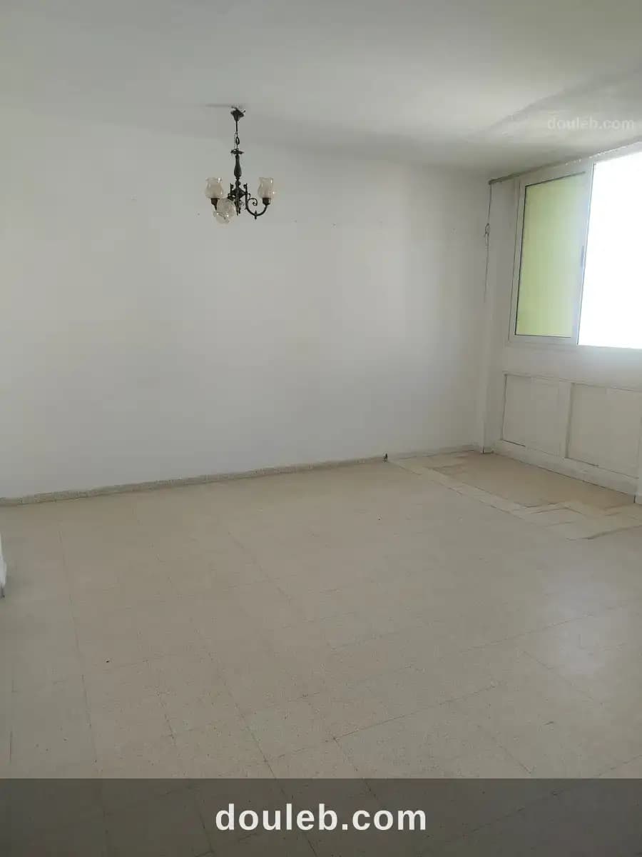 Un lumineux et spacieux appartement s3 à menzah7 - Miniature 5