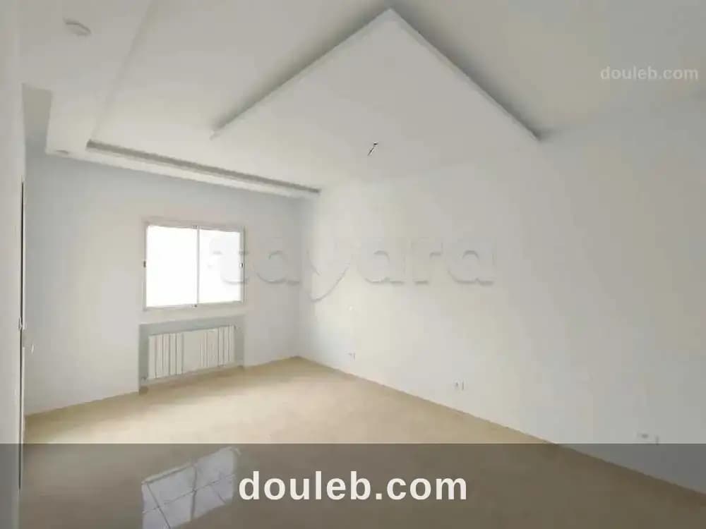 Appartement s2 à chotrana 3 près l'école triki - Miniature 4