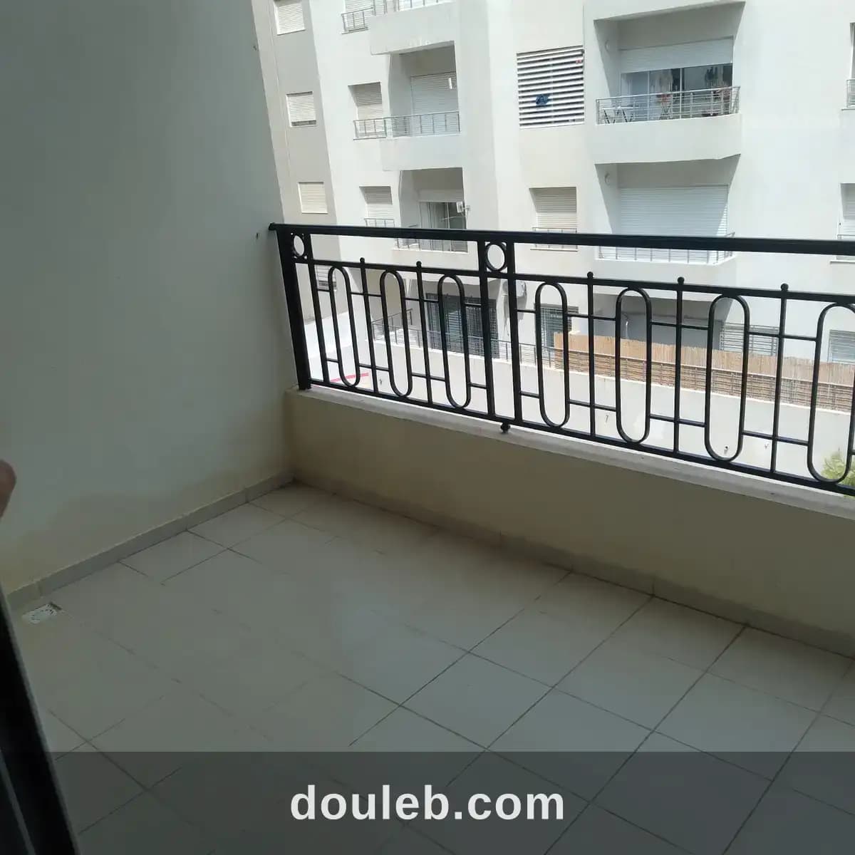 Spacieux s3 au jdc proche de eit à Tunis