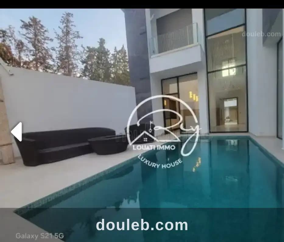 Duplex avec piscine - Miniature 2