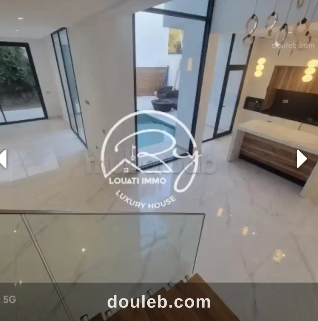 Duplex avec piscine - Miniature 3