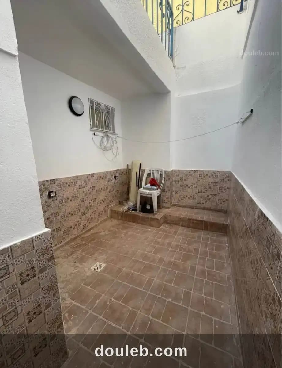S 2 au rdc d'une villa a menzah 5 à Tunis