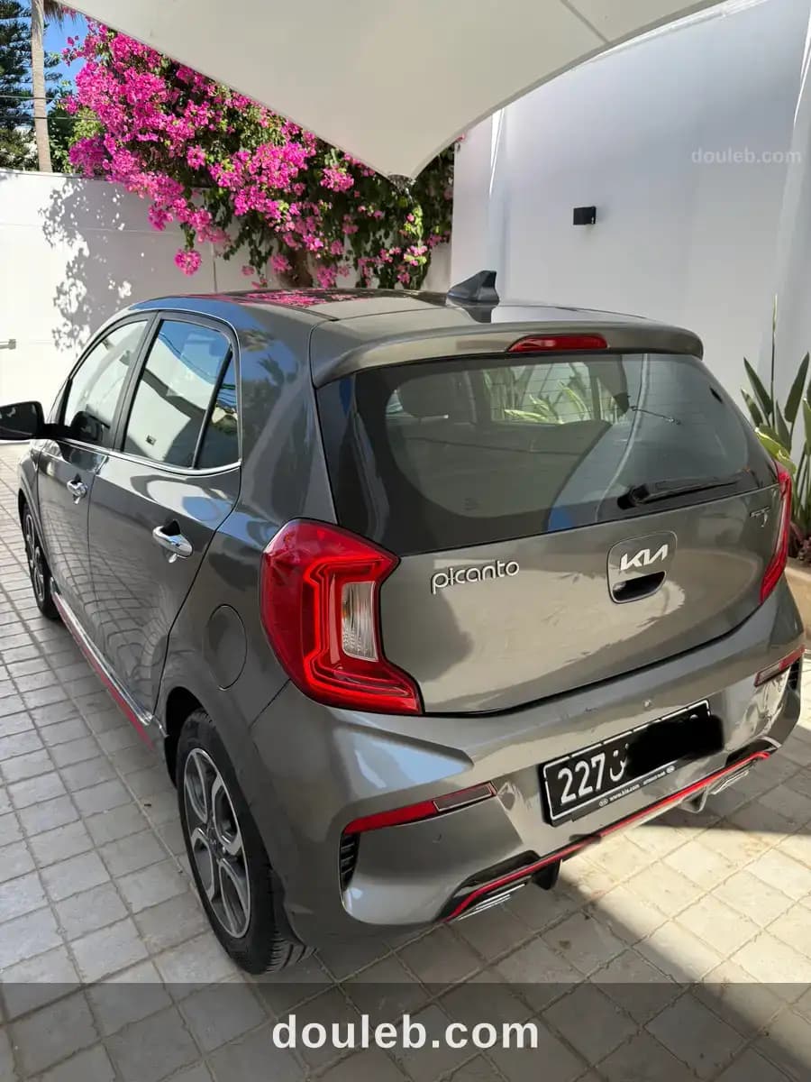 Kia picanto gt line 1 ere main à Tunis