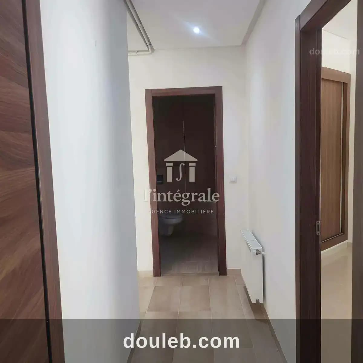 Coquet appartement s2 avec jardin privatif - Miniature 3
