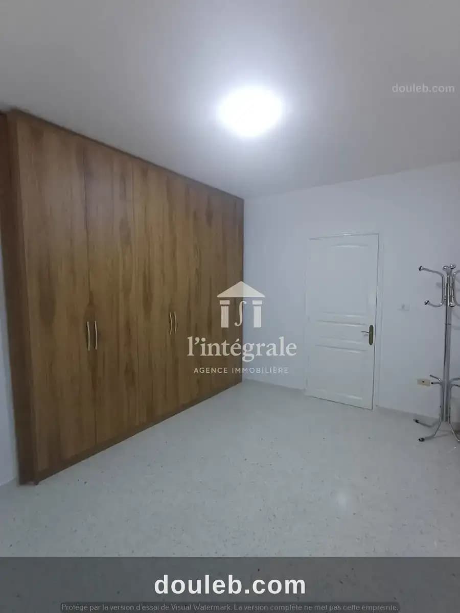 S3 en étage de villa - Miniature 5