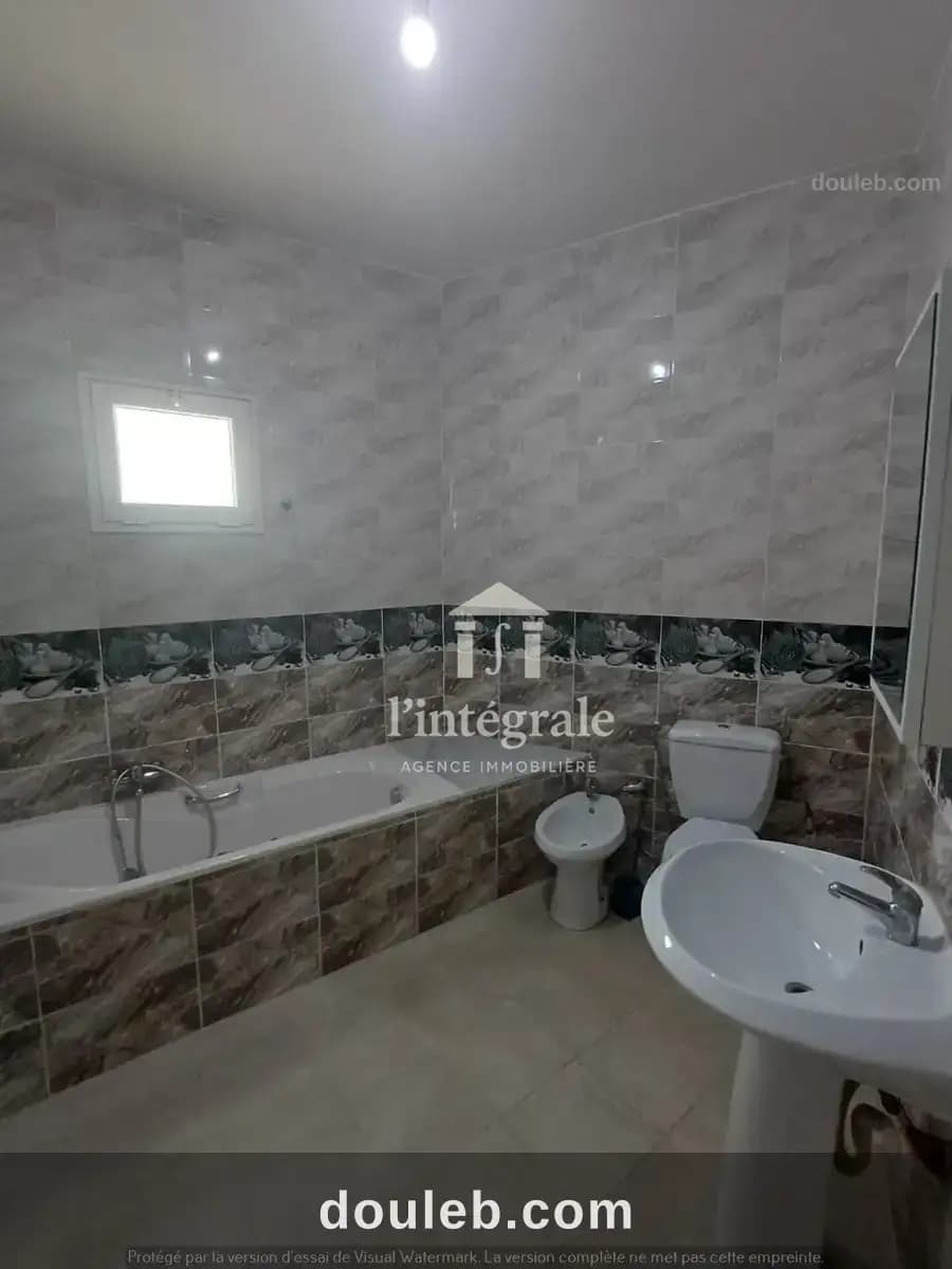 S3 en étage de villa - Miniature 6