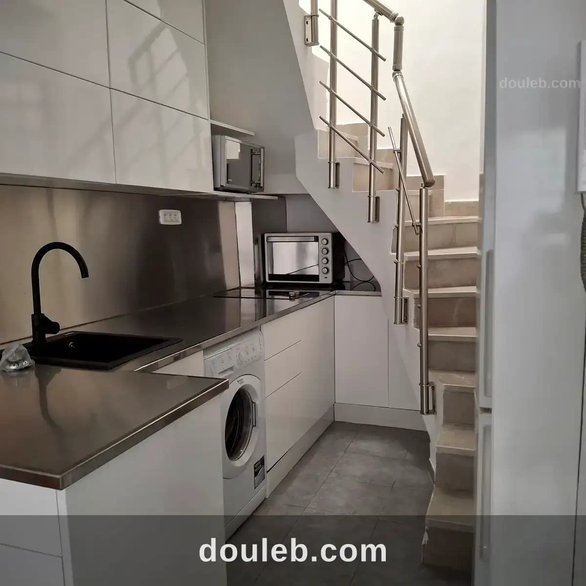 Duplex s plus un meublé à Tunis