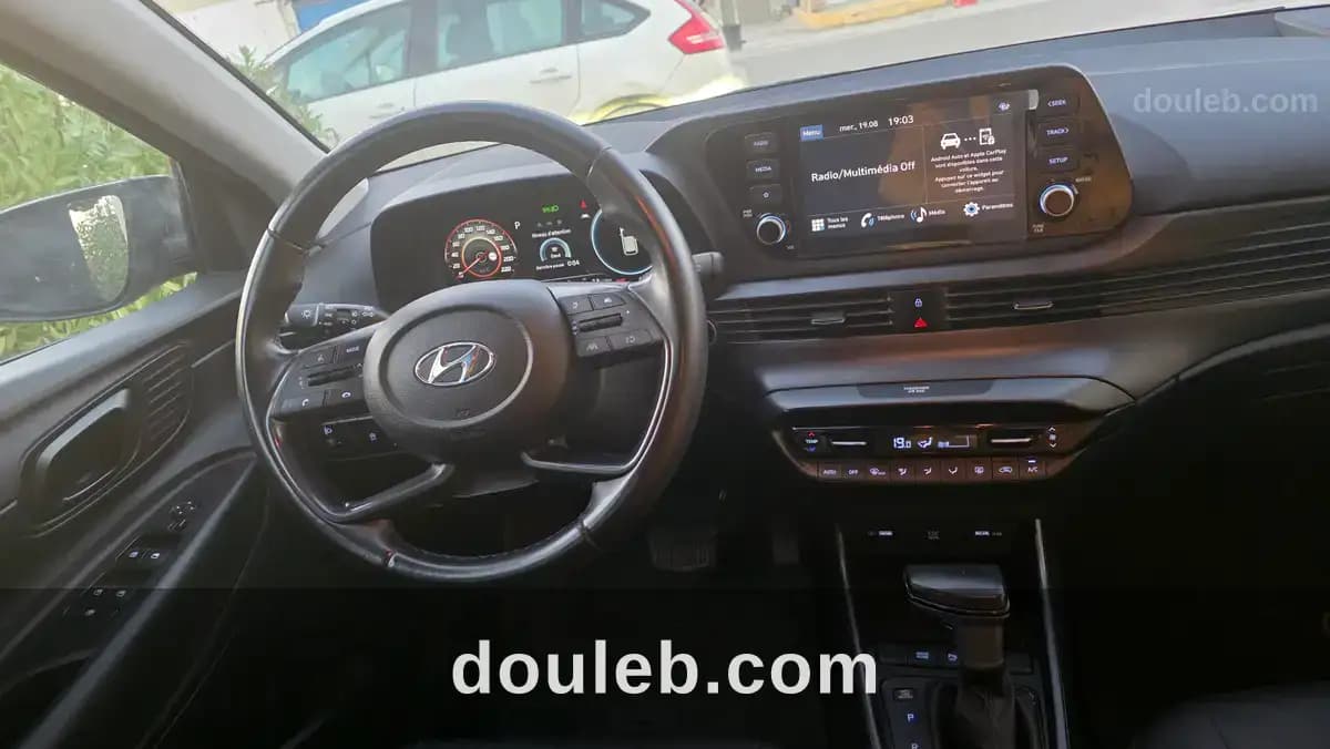 Hyundai i20 high grade bva - Miniature 3
