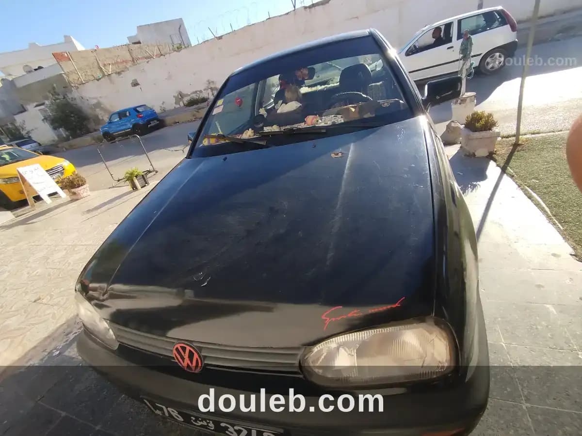 Volkswagen golf 3 à Tunis
