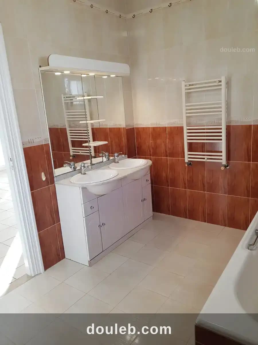Etage de villa haut standing sidi daoud la marsa - Miniature 4