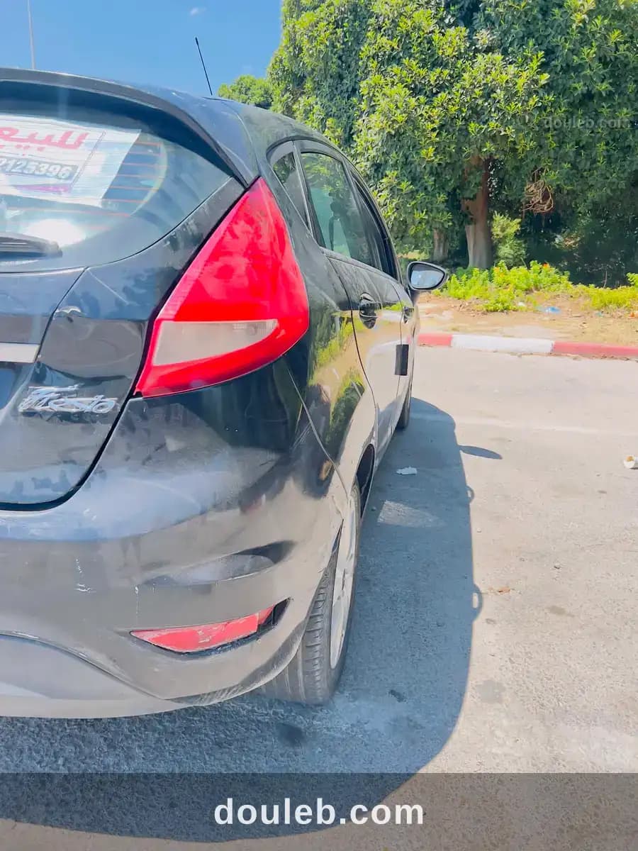 Ford fiesta titanium 2011 à Bizerte