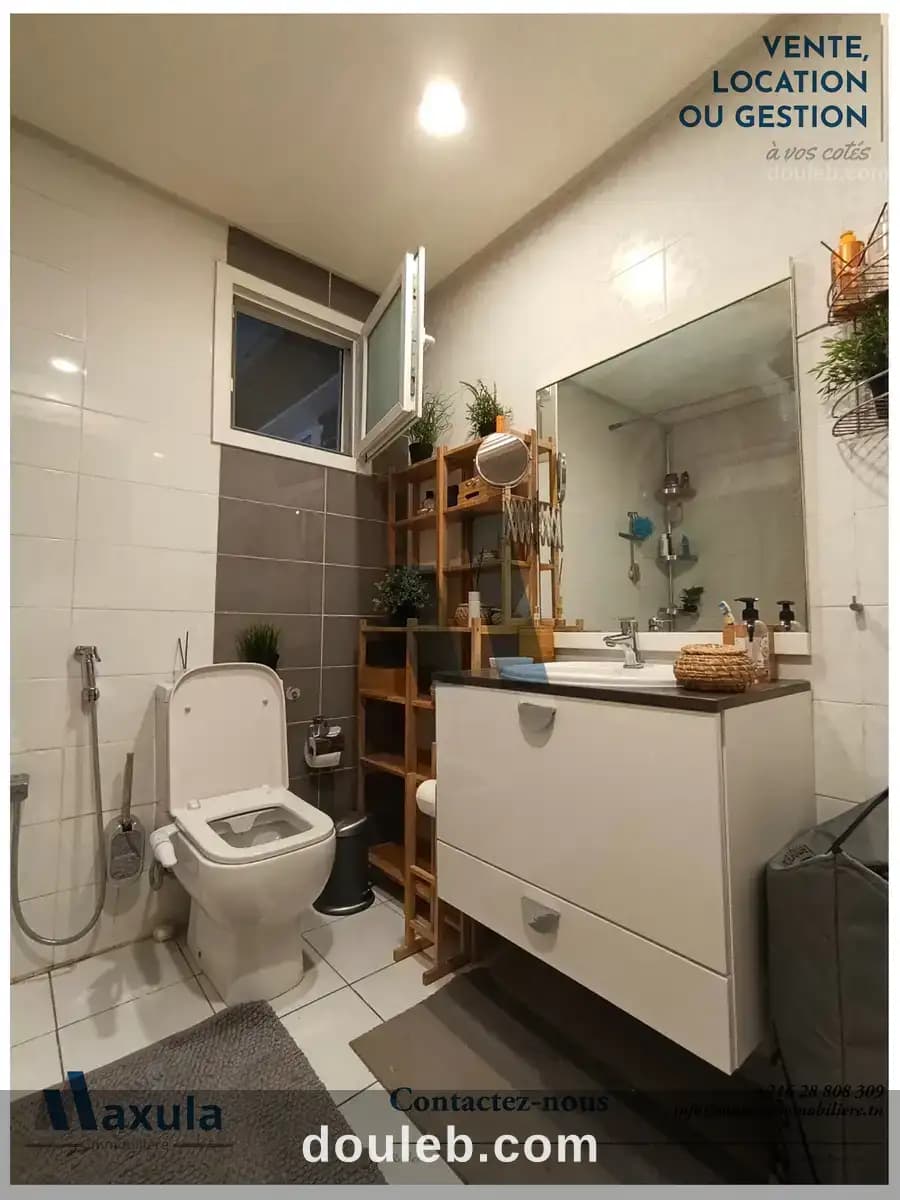Appartement s2 richement meuble a chouchet rades - Miniature 4