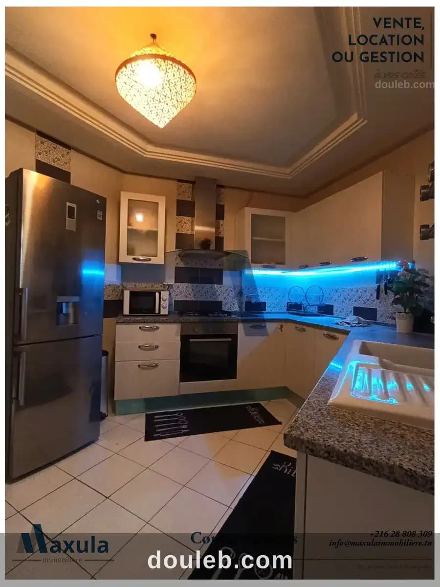 Appartement s2 richement meuble a chouchet rades - Miniature 5