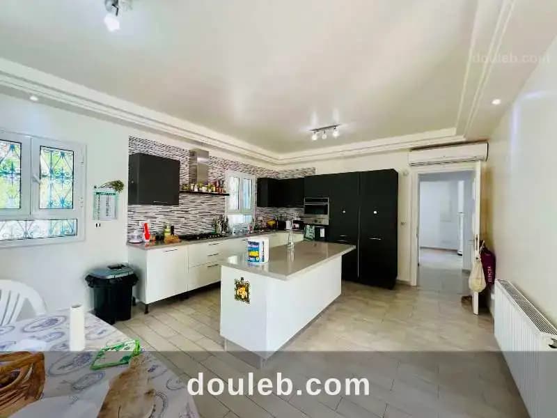 V169 villa guess gf - Miniature 4