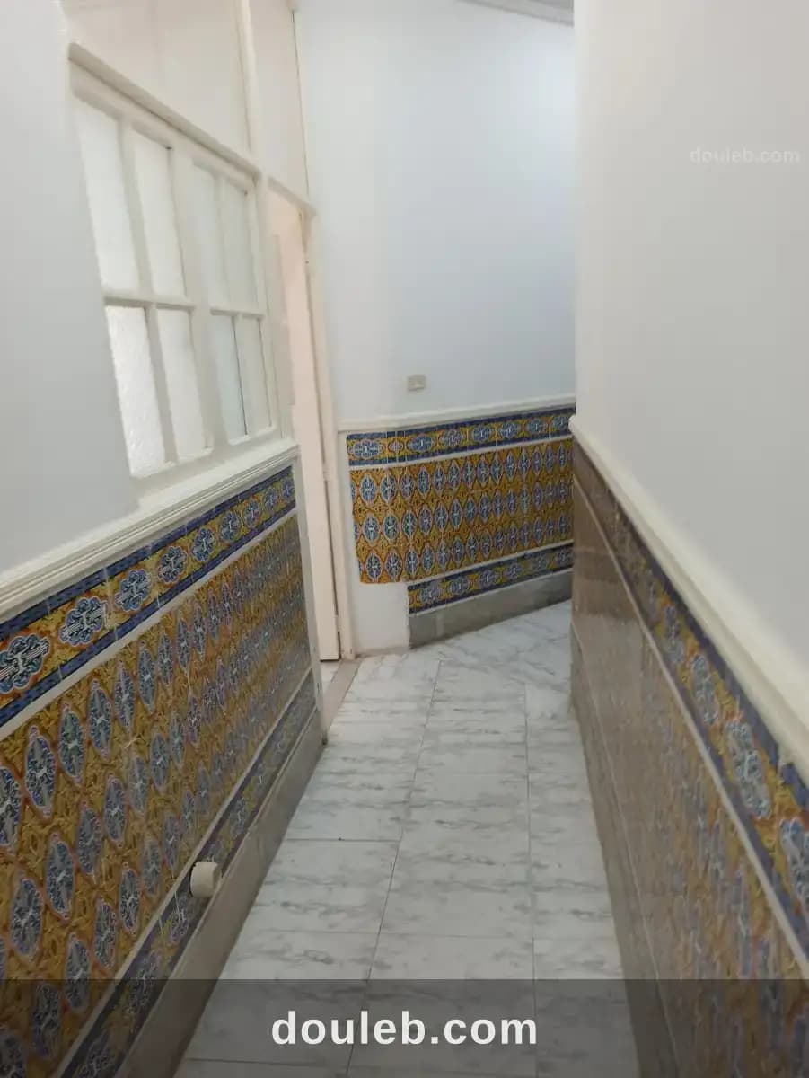 Appartement à usage bureautique ou cabinet 010926 - Miniature 2
