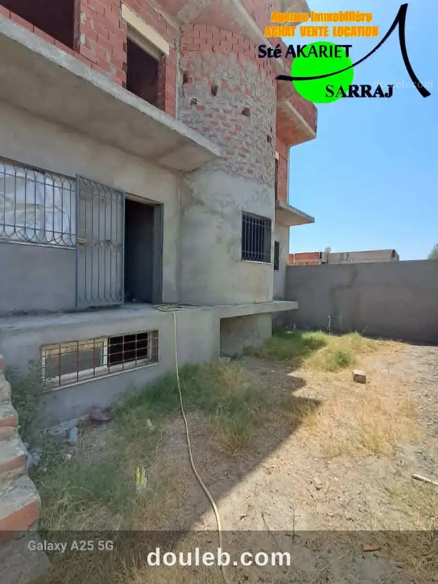 Villa inachevé r1 pas loin de municipalité akouda - Miniature 3
