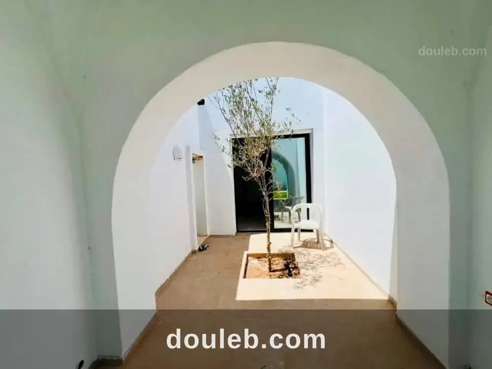 V650 villa la rosali 1 om - Miniature 4