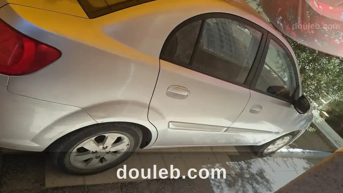 Kia rio 2011 - Miniature 5