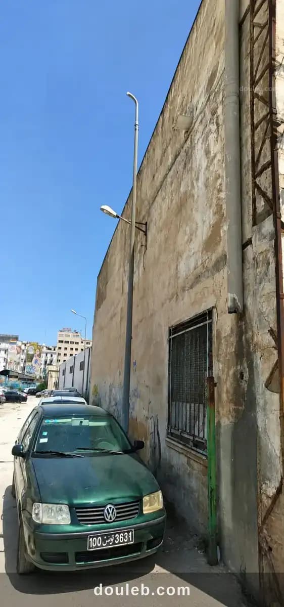 Bâtiment de 458 m à à tunis - Miniature 2
