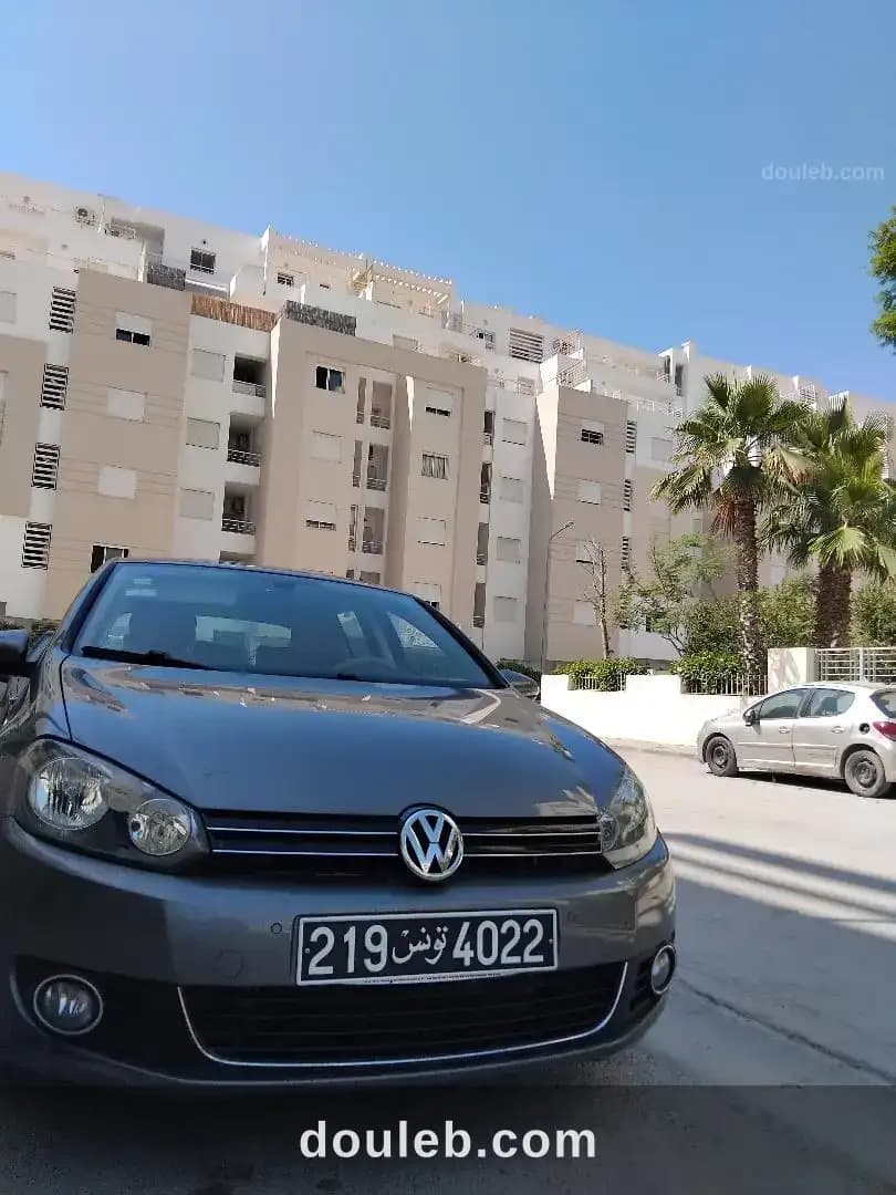 Golf 6 essence importée état impeccable à Médenine