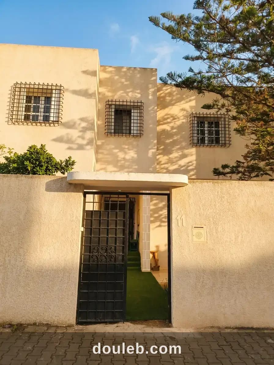 Villa s5 au bon lieu à ksar said à Tunis