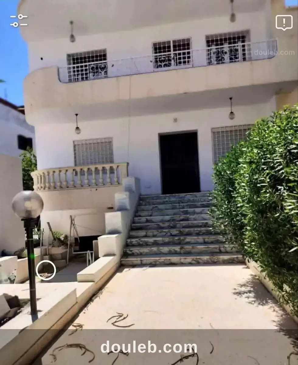Villa de 900 m2 à cité zahra sousse à Sousse