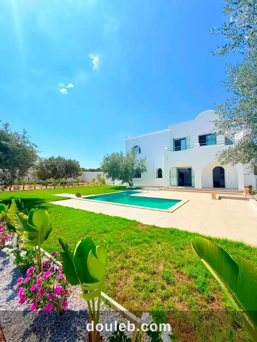 V664 villa mercure - Miniature 2
