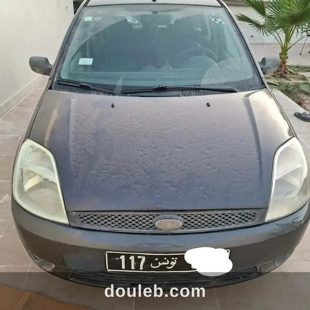 Ford fiesta à Ariana