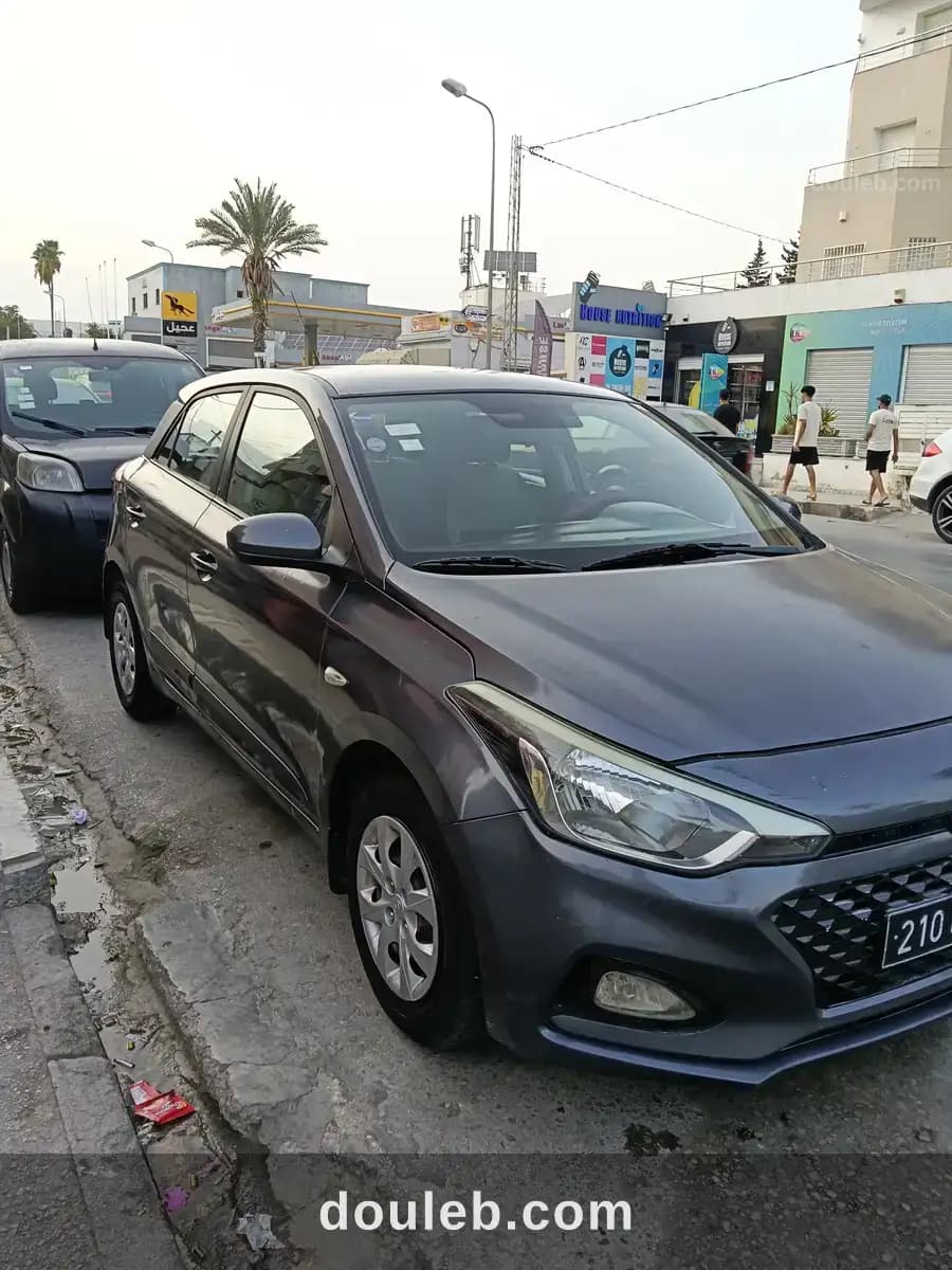 Hyundai i20 tous d'origine - Miniature 2