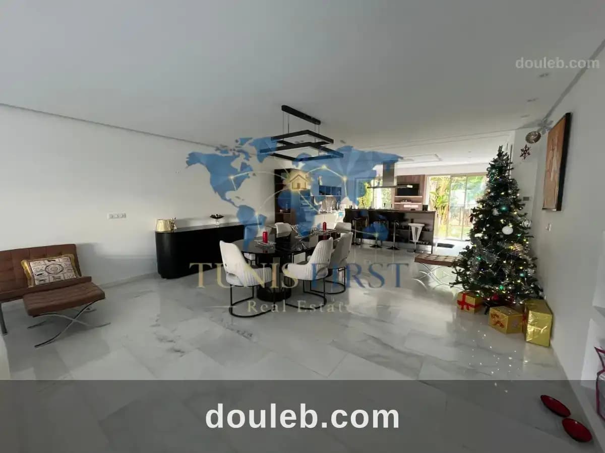 Appartement s2 avec jardins et piscine à gammarth à Tunis